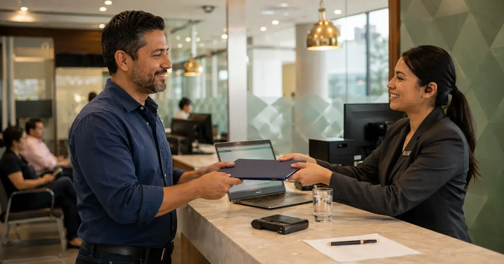 Calculadora de ahorro al digitalizar la facturación electrónica